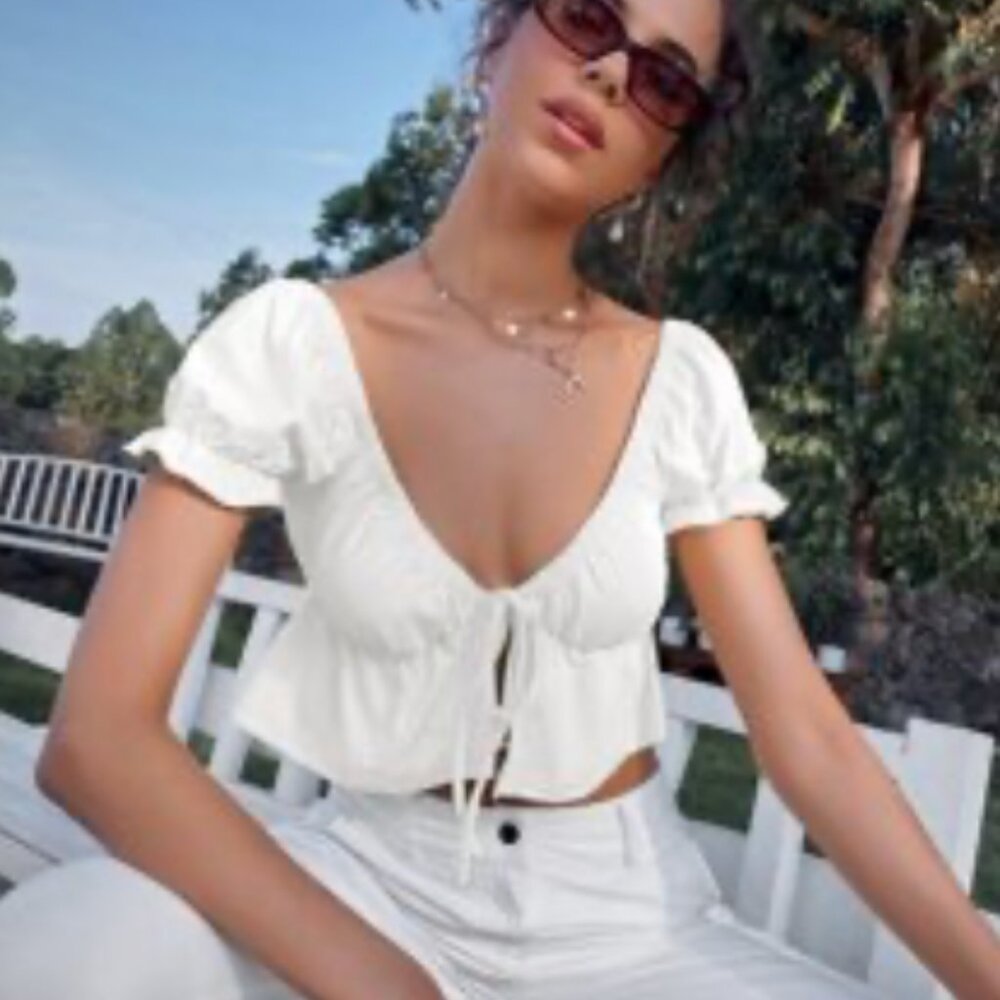 SHEIN White Puff Sleeve Crop Top